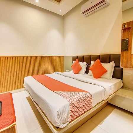 Hotel O Shri Sai Delhi  Esterno foto